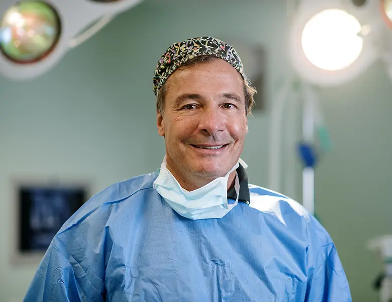 Zahnklinik Regensburg: Dr. med. Dr. med. dent. Gábor Császár